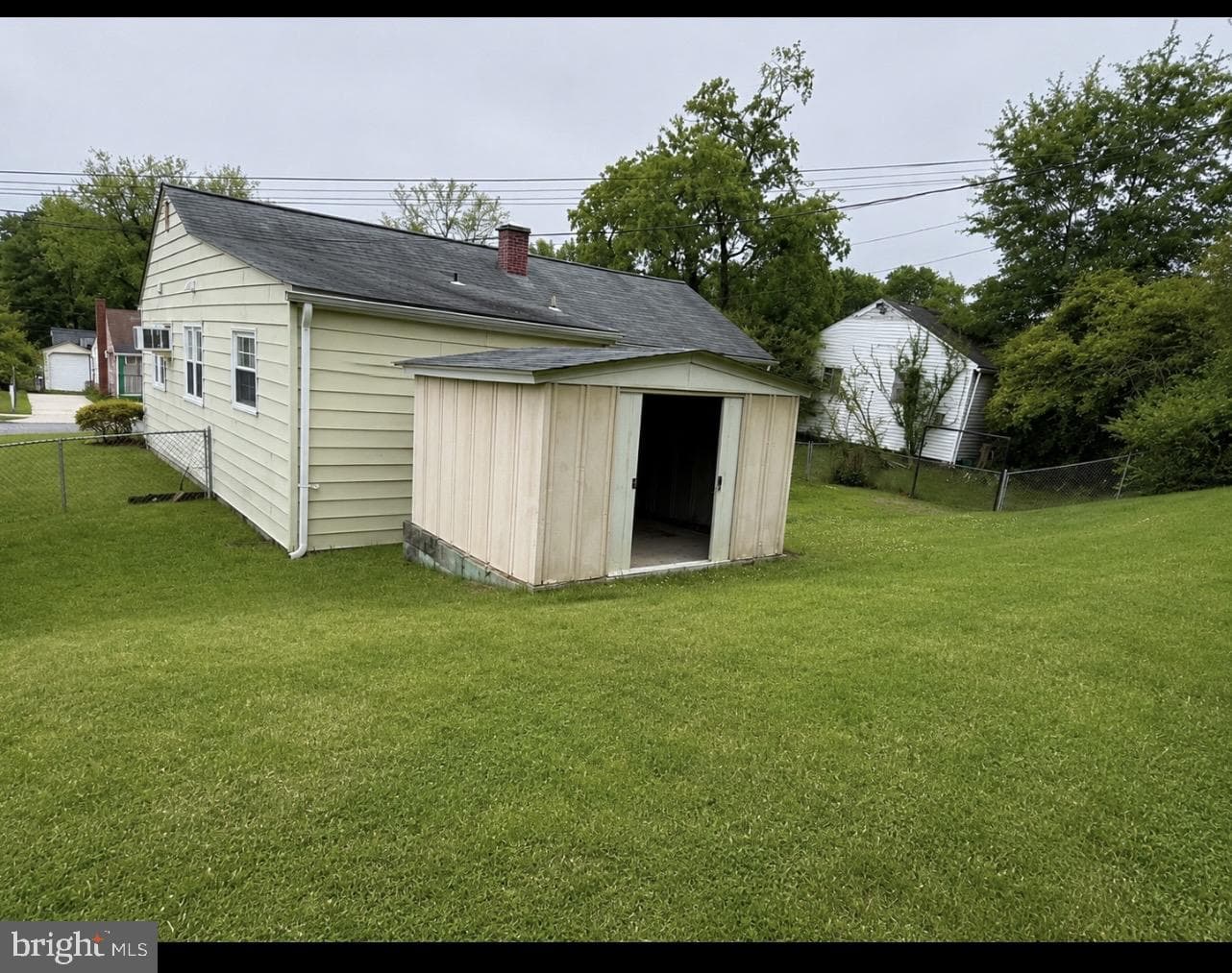 1019 Marton Street photo 29