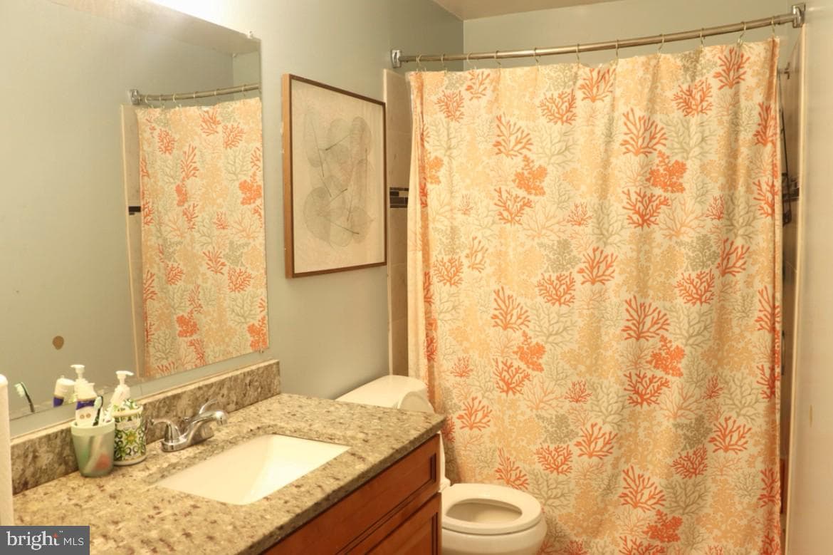 3135 Pyles Drive photo 10