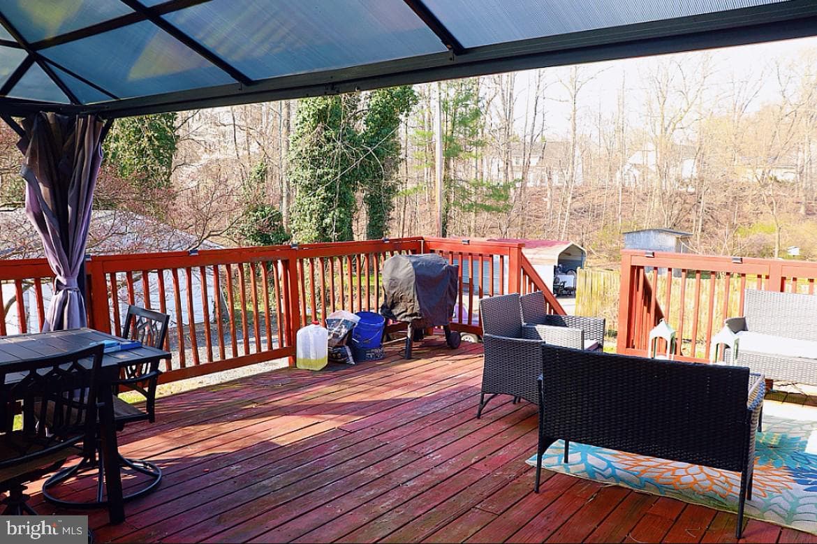 3135 Pyles Drive photo 23