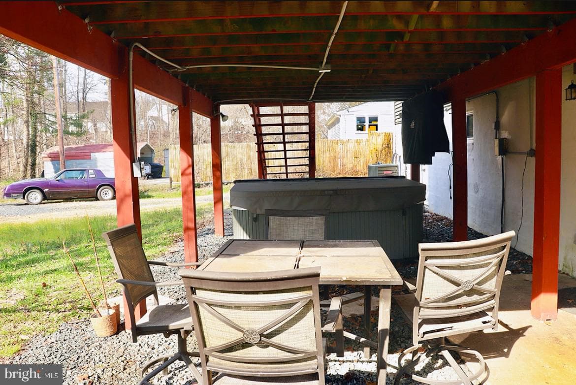 3135 Pyles Drive photo 24