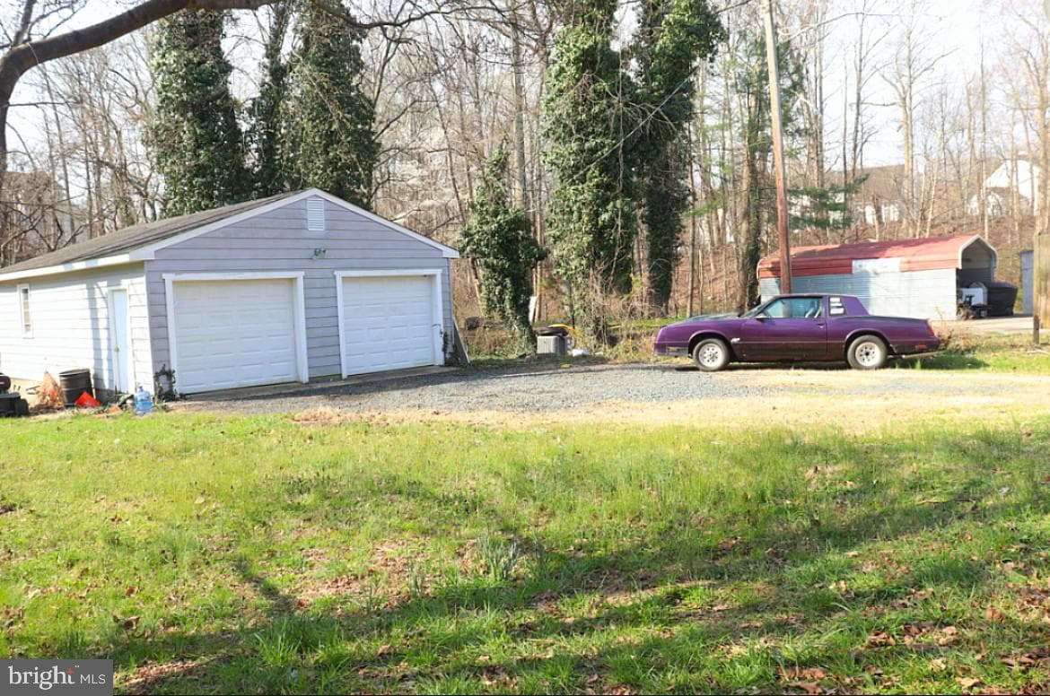 3135 Pyles Drive photo 27