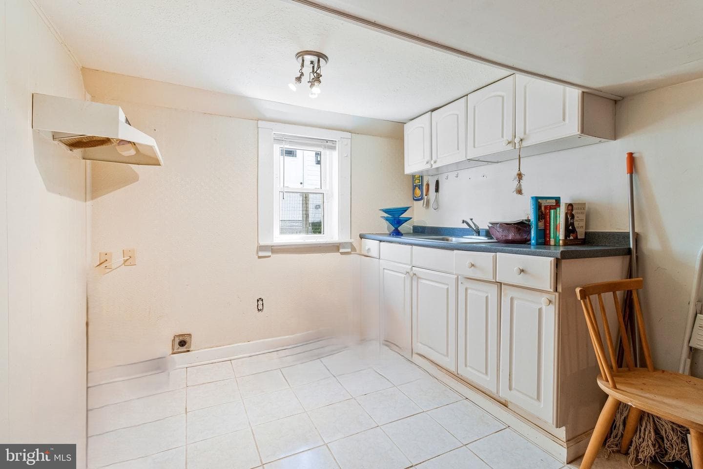 6105 Kolb Street photo 35
