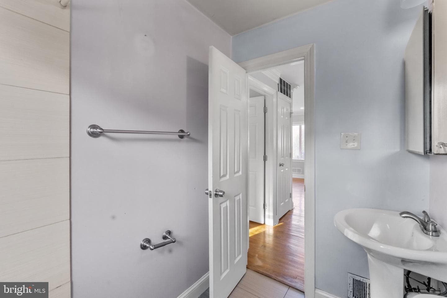 410 70th Street photo 22