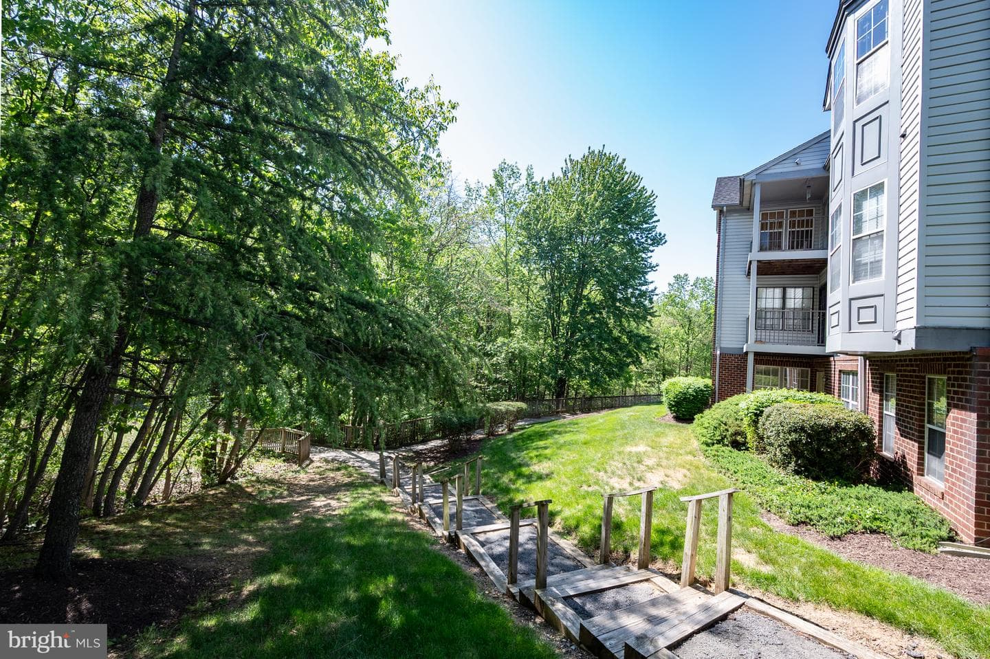 2051 Alice Avenue #104 photo 22