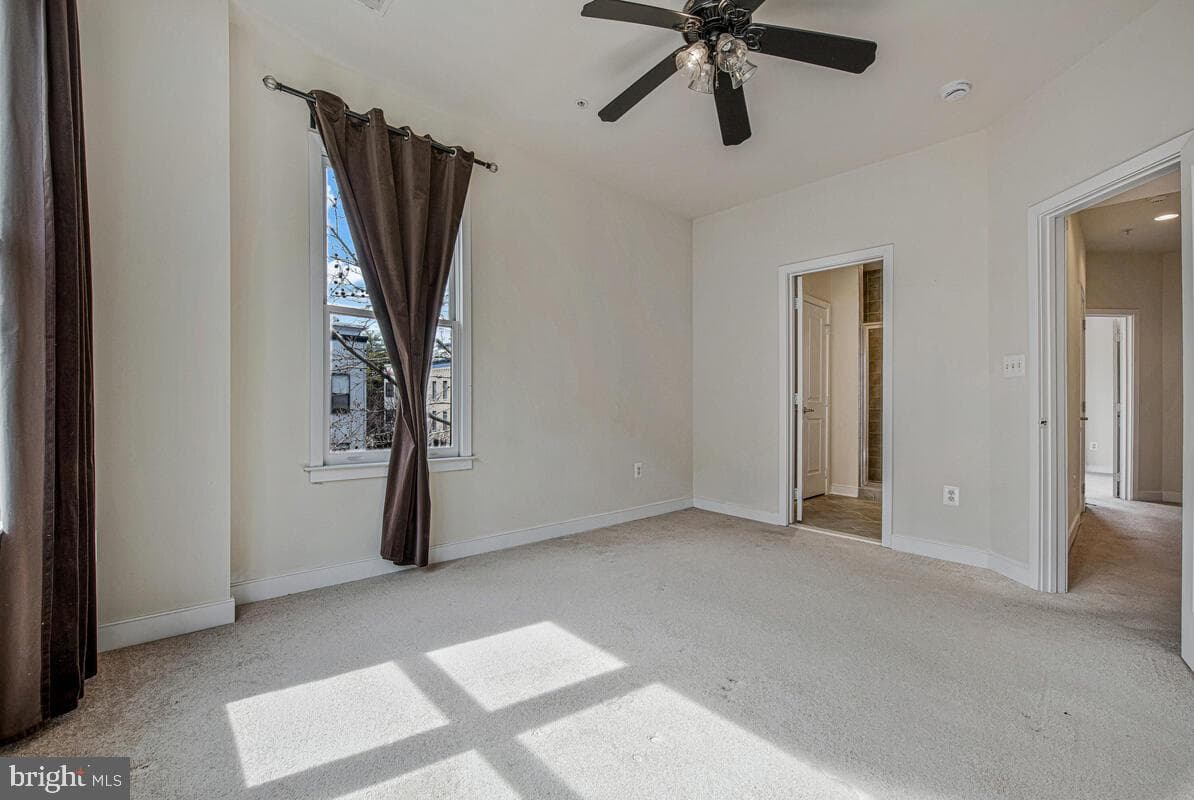 5701 44th Avenue photo 30