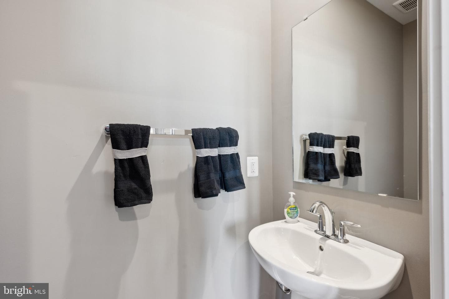 10982 Pinnacle Green Road photo 5