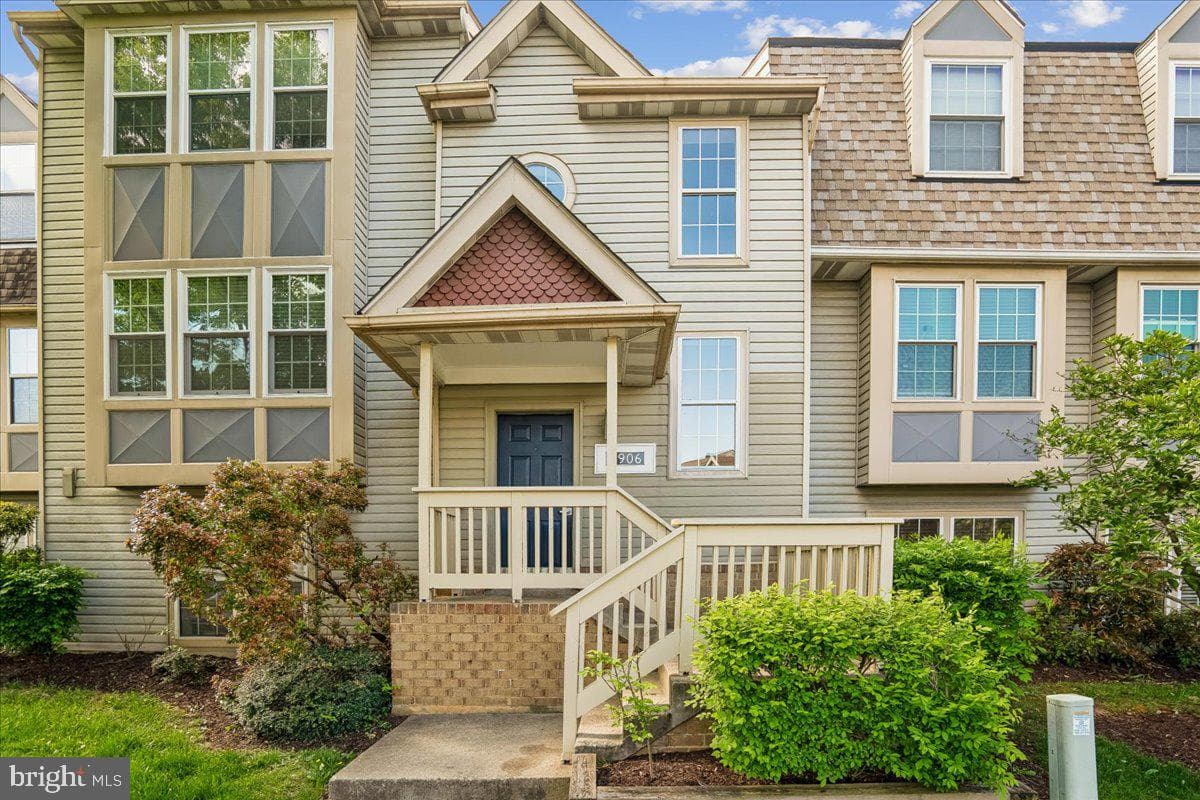 7906 Bayshore Drive #21