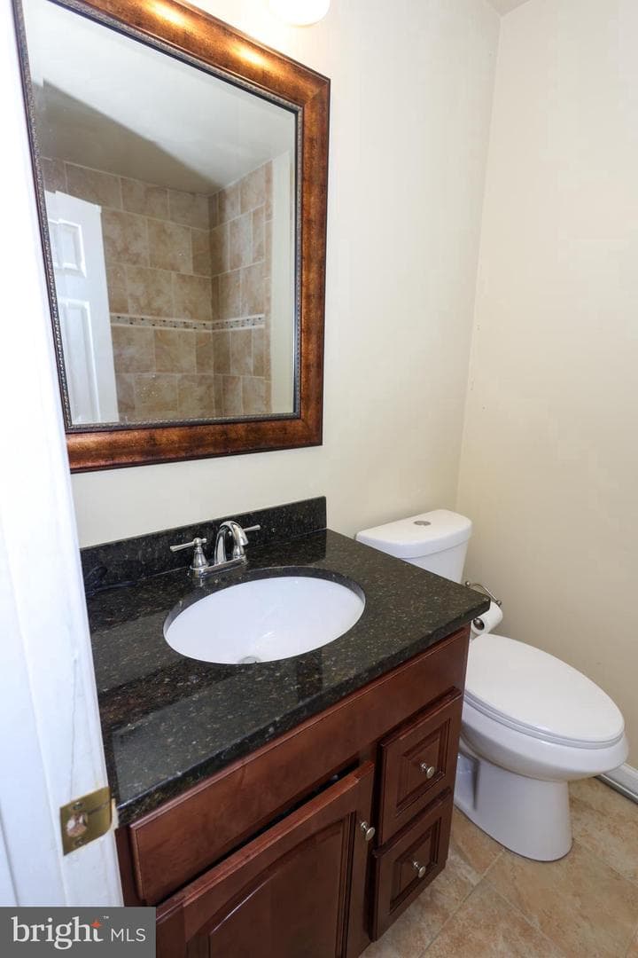 7512 Courtney Place photo 12
