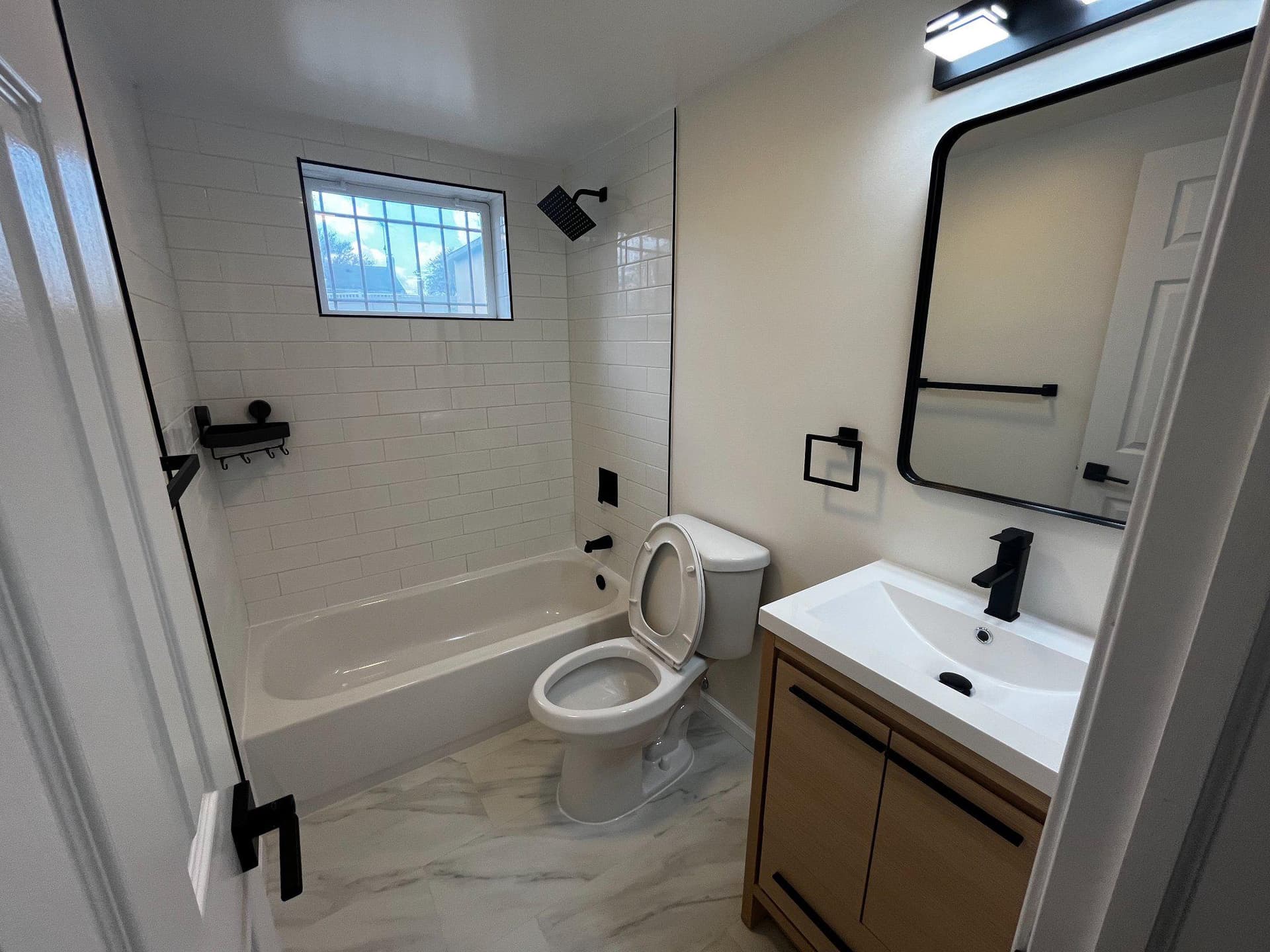 4105 Norcross photo 29