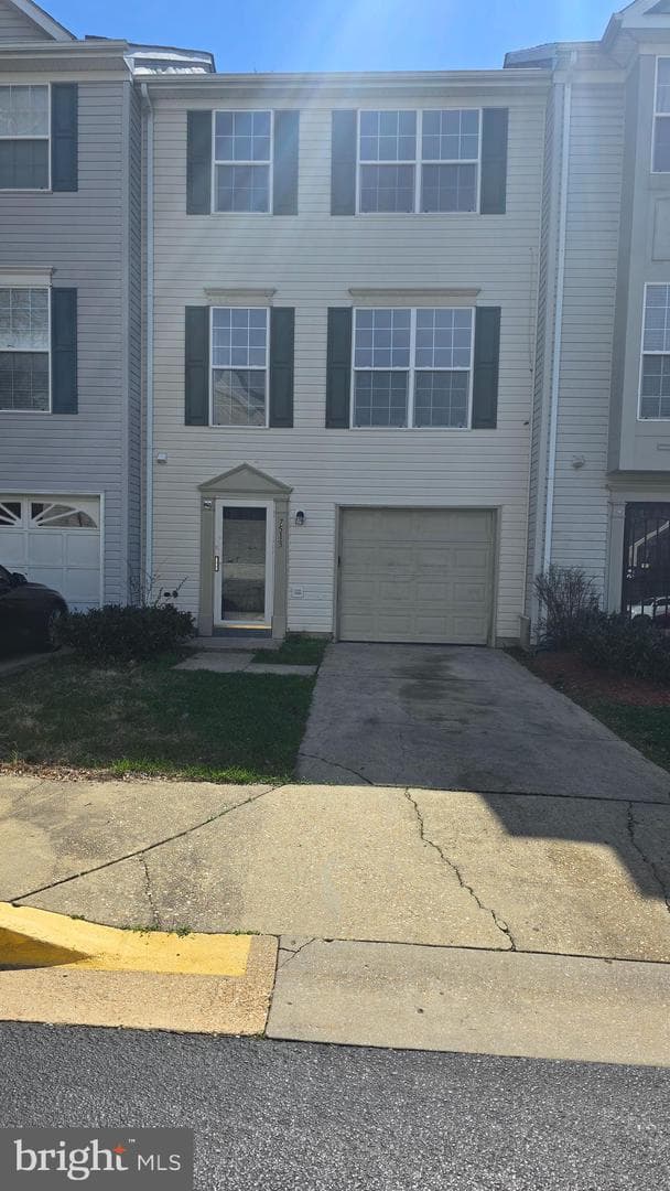 7513 Arcade Court