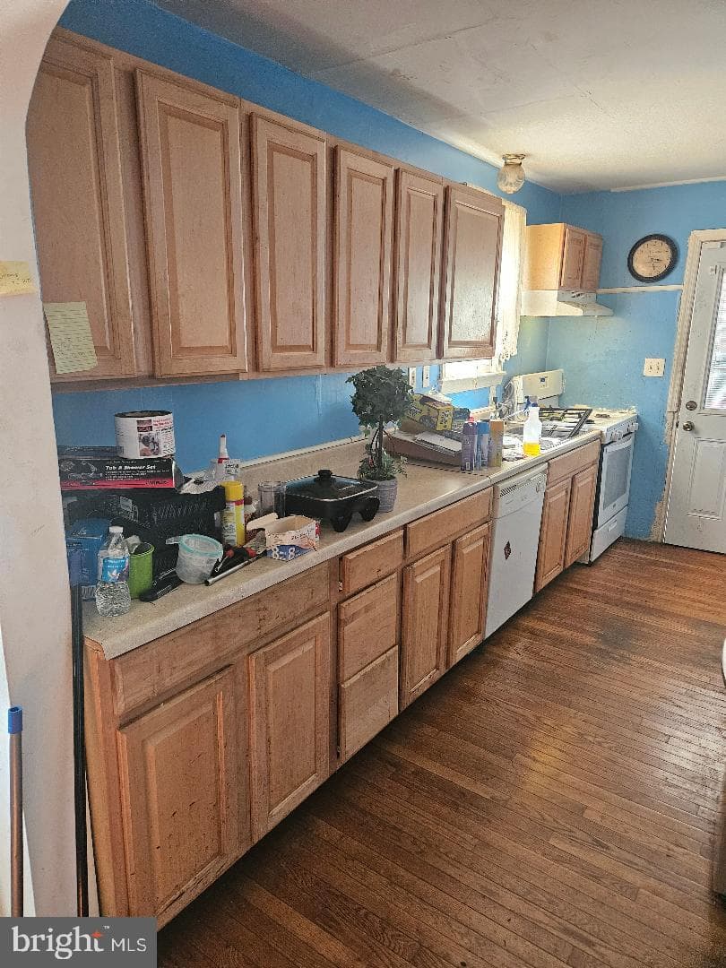 629 Larchmont Avenue photo 11