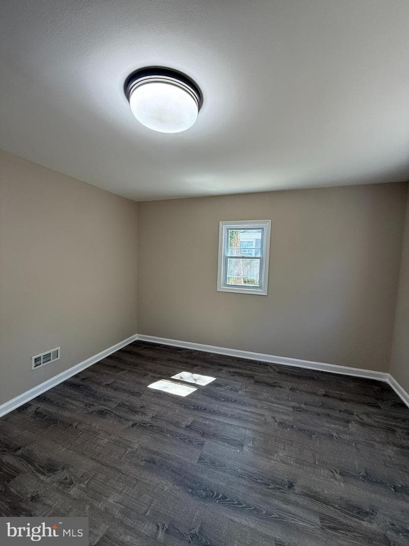6809 Greenvale Parkway photo 20