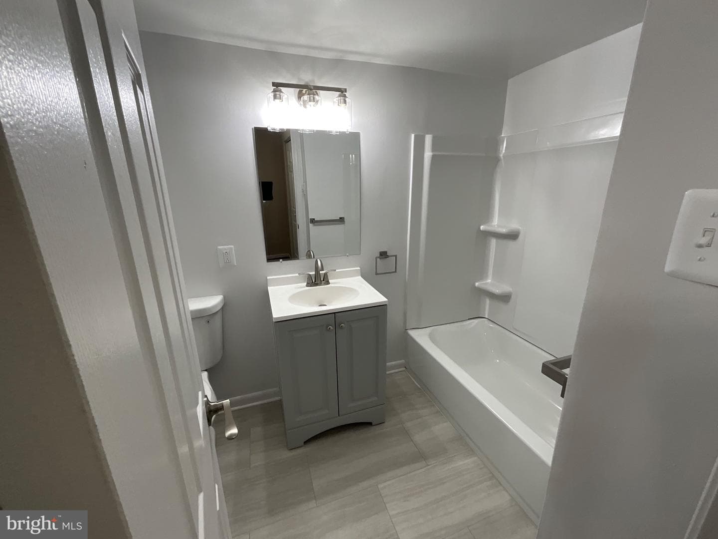 10117 Prince Place #102-2b photo 13