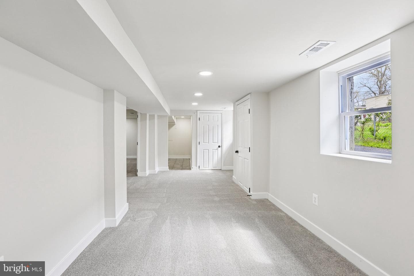 516 68th Street photo 22