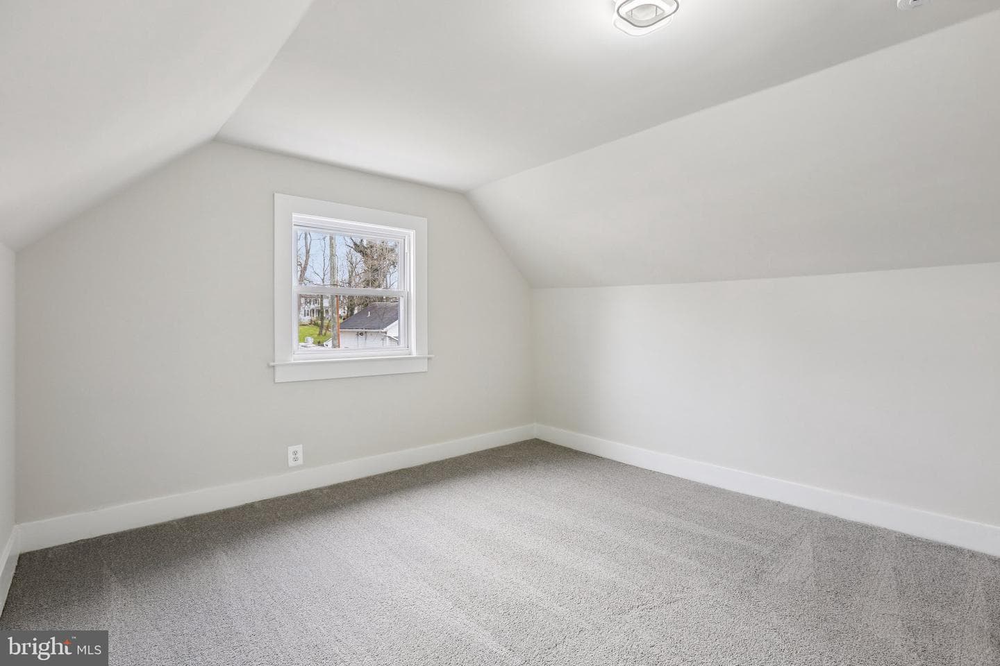 516 68th Street photo 31