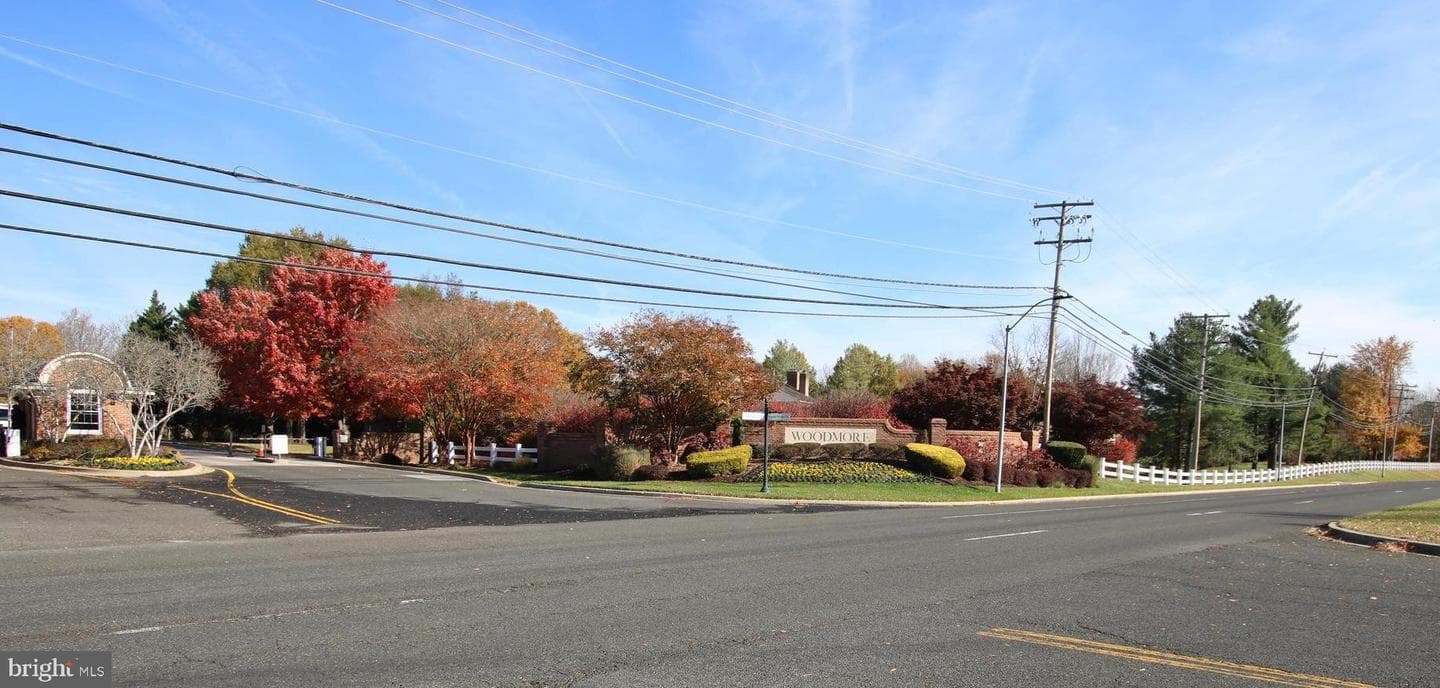 3211 Courtside Road photo 98