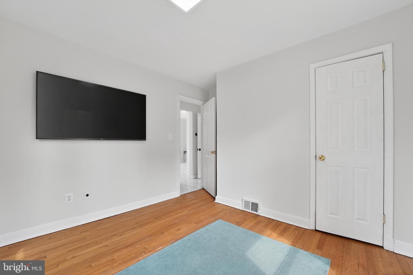 8803 58th Avenue photo 25