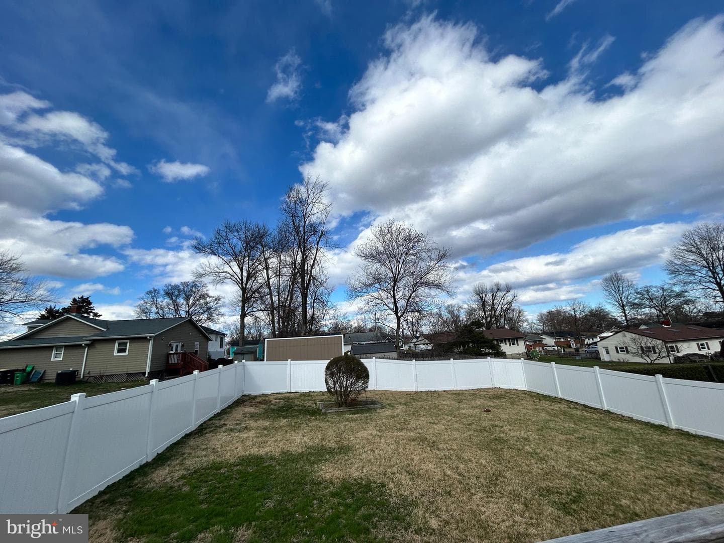 8404 Holly Street photo 2