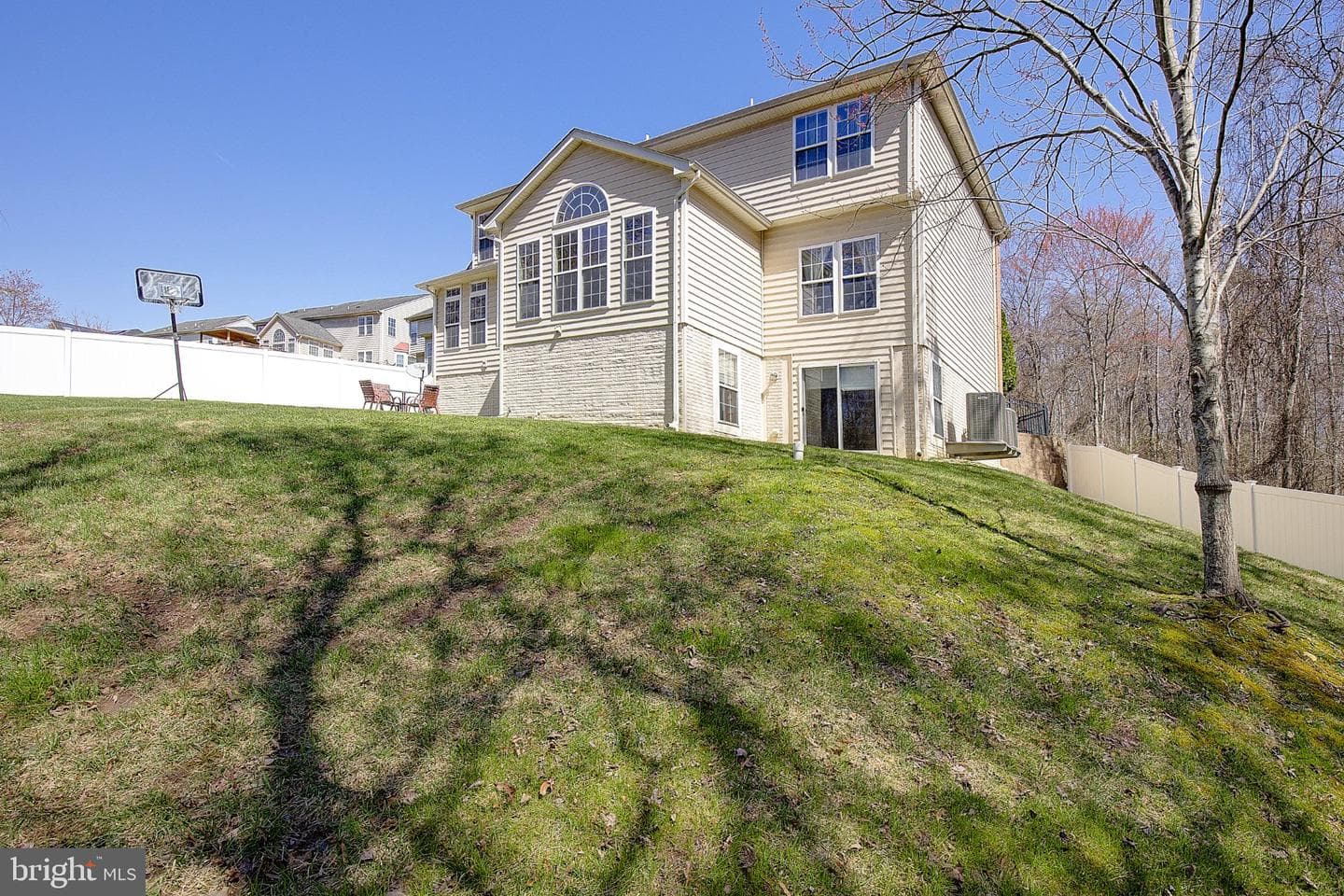 5714 Edge Avenue photo 51