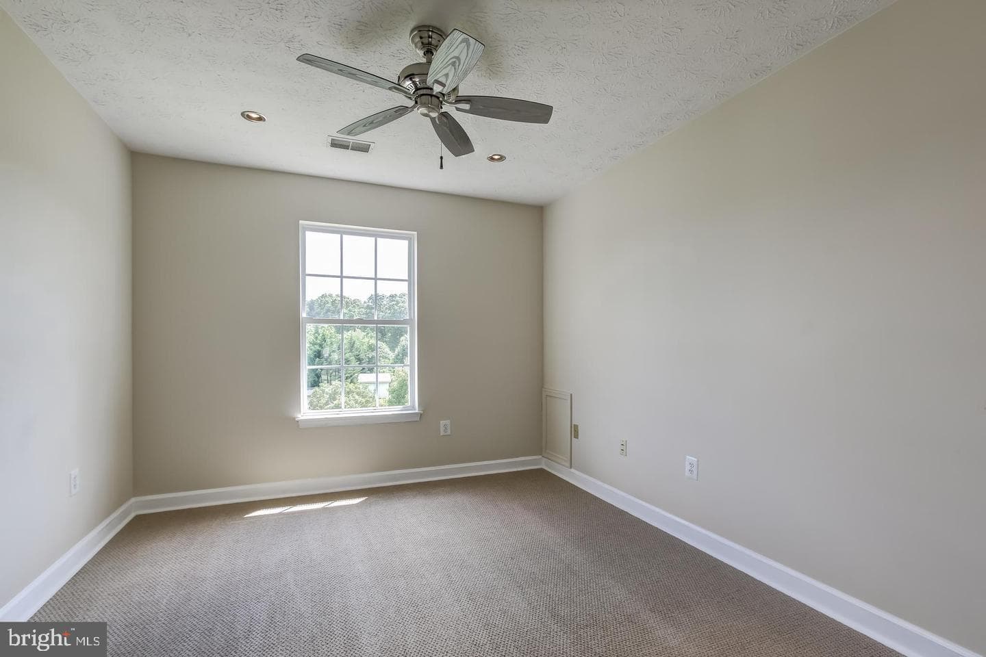 9700 Rider Court photo 15