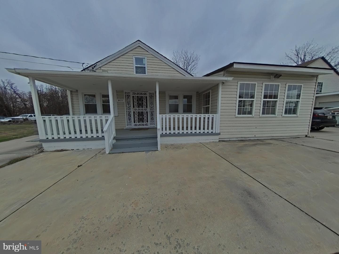 8611 Westphalia Road photo 2