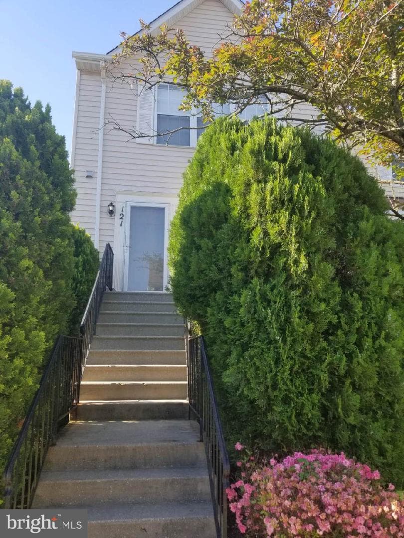 121 Firethorn Court #11-5, Upper Marlboro