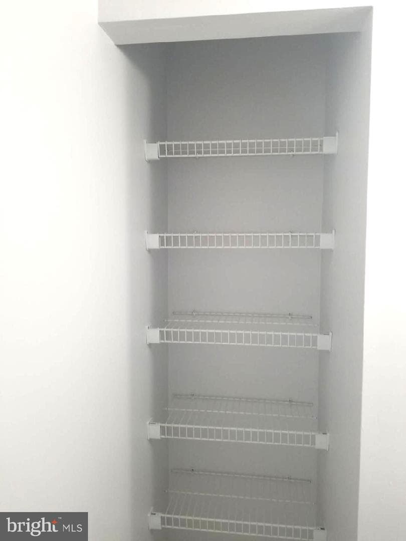 121 Firethorn Court #11-5 photo 23