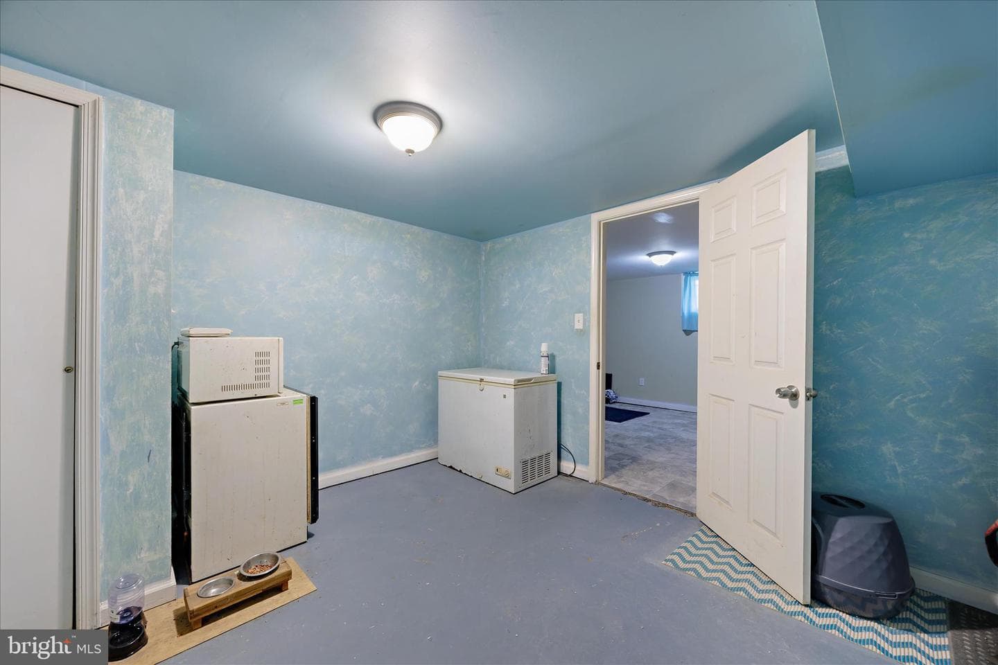 749 Audrey Lane photo 35