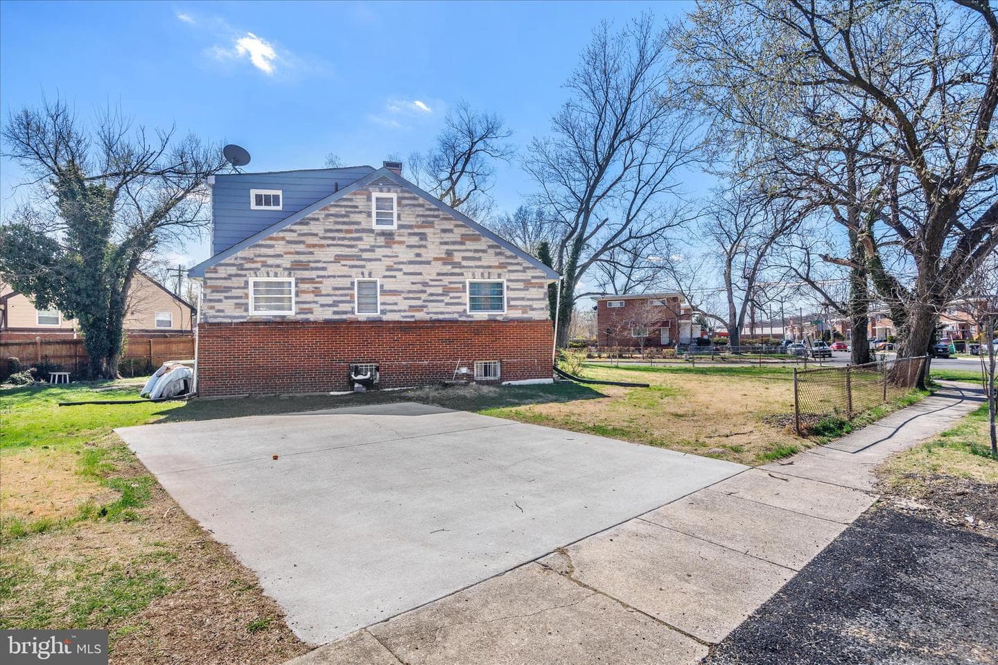 749 Audrey Lane photo 39
