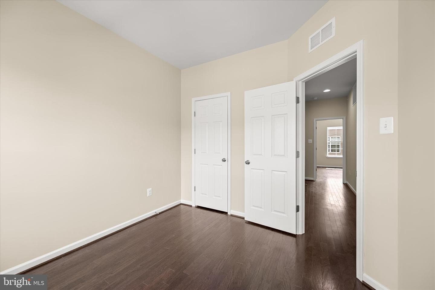 7204 Barrberry Lane photo 21