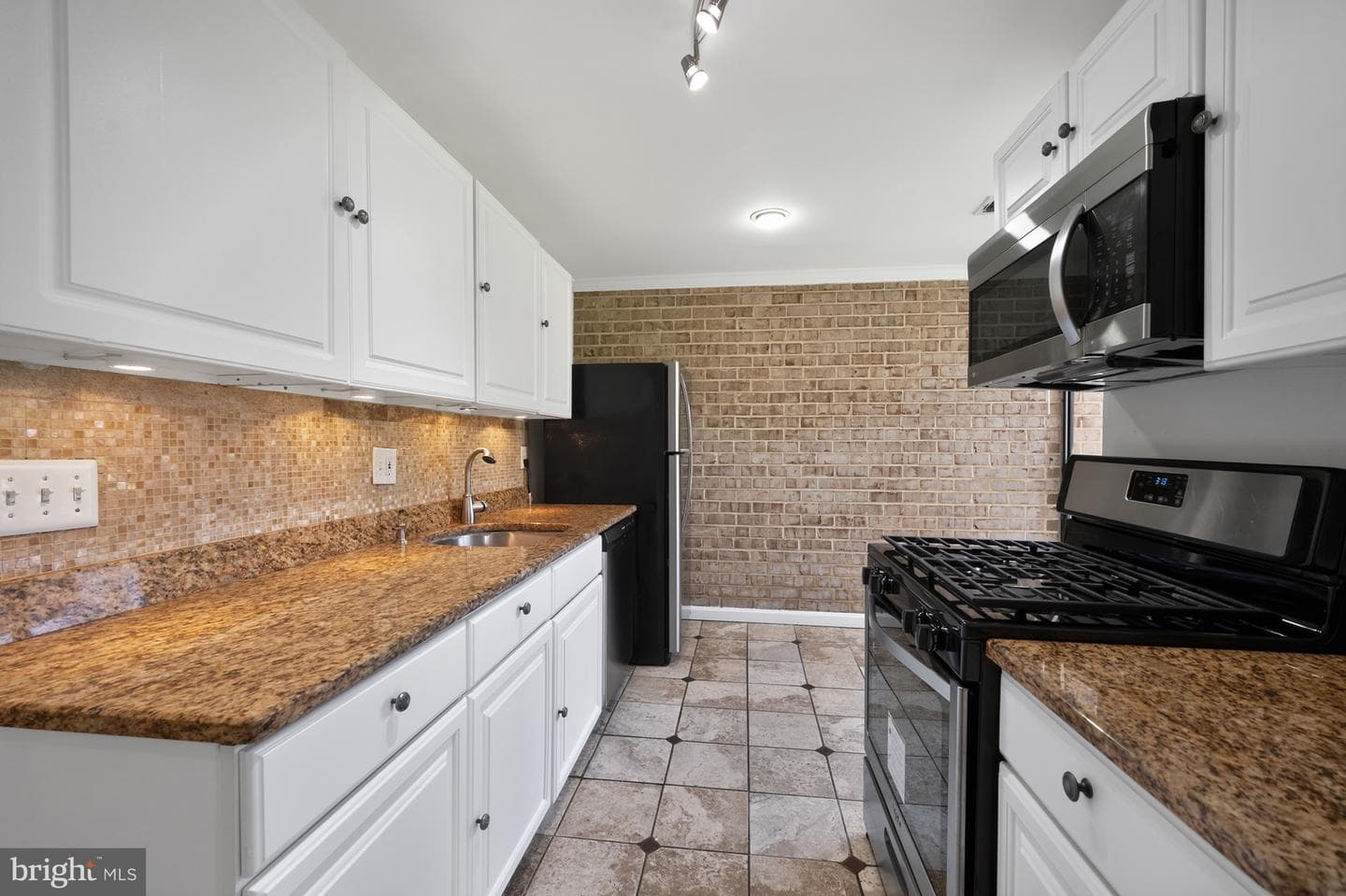 3348 Huntley Square Drive #b photo 12