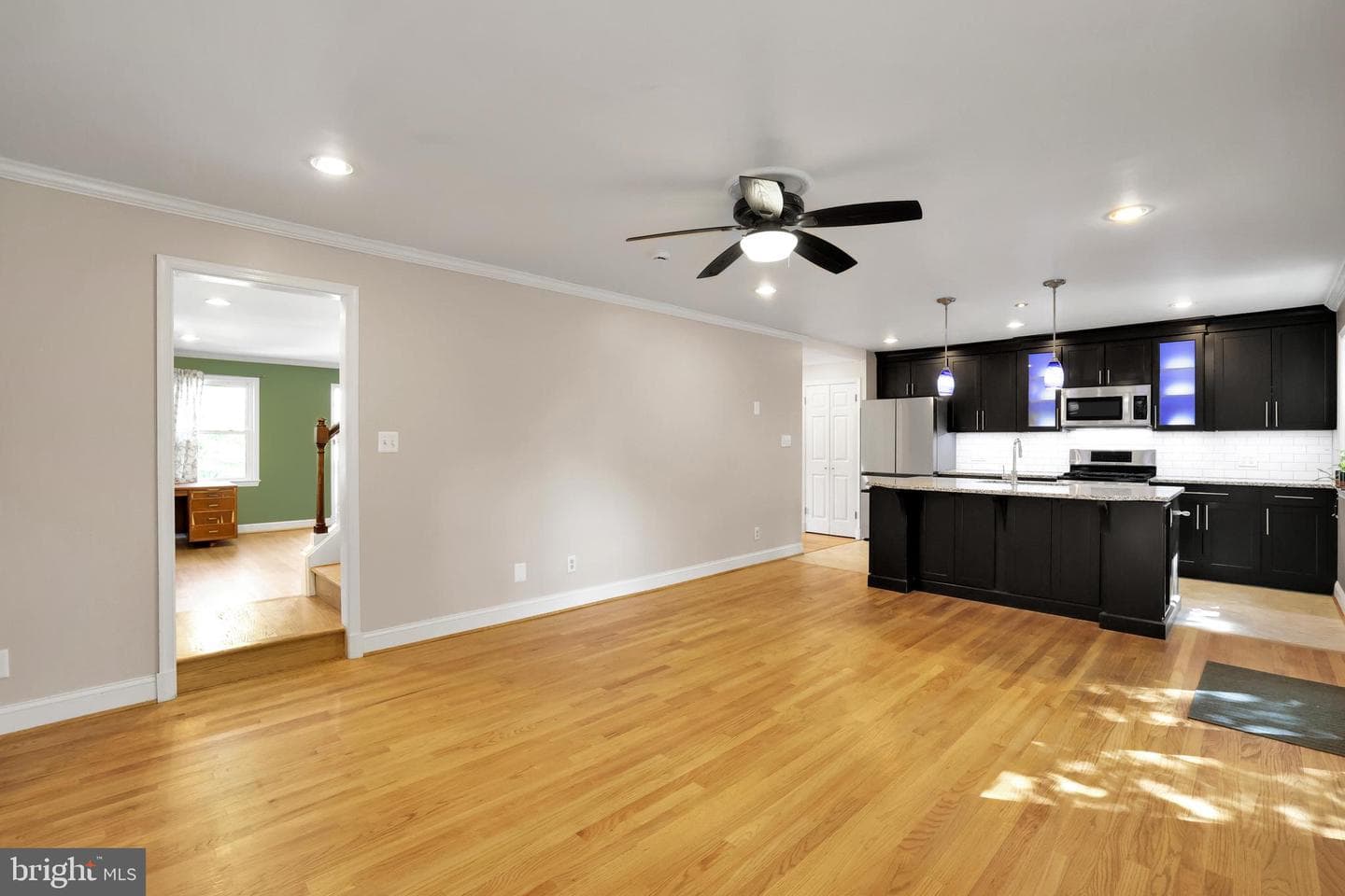 5807 Carlyle photo 31