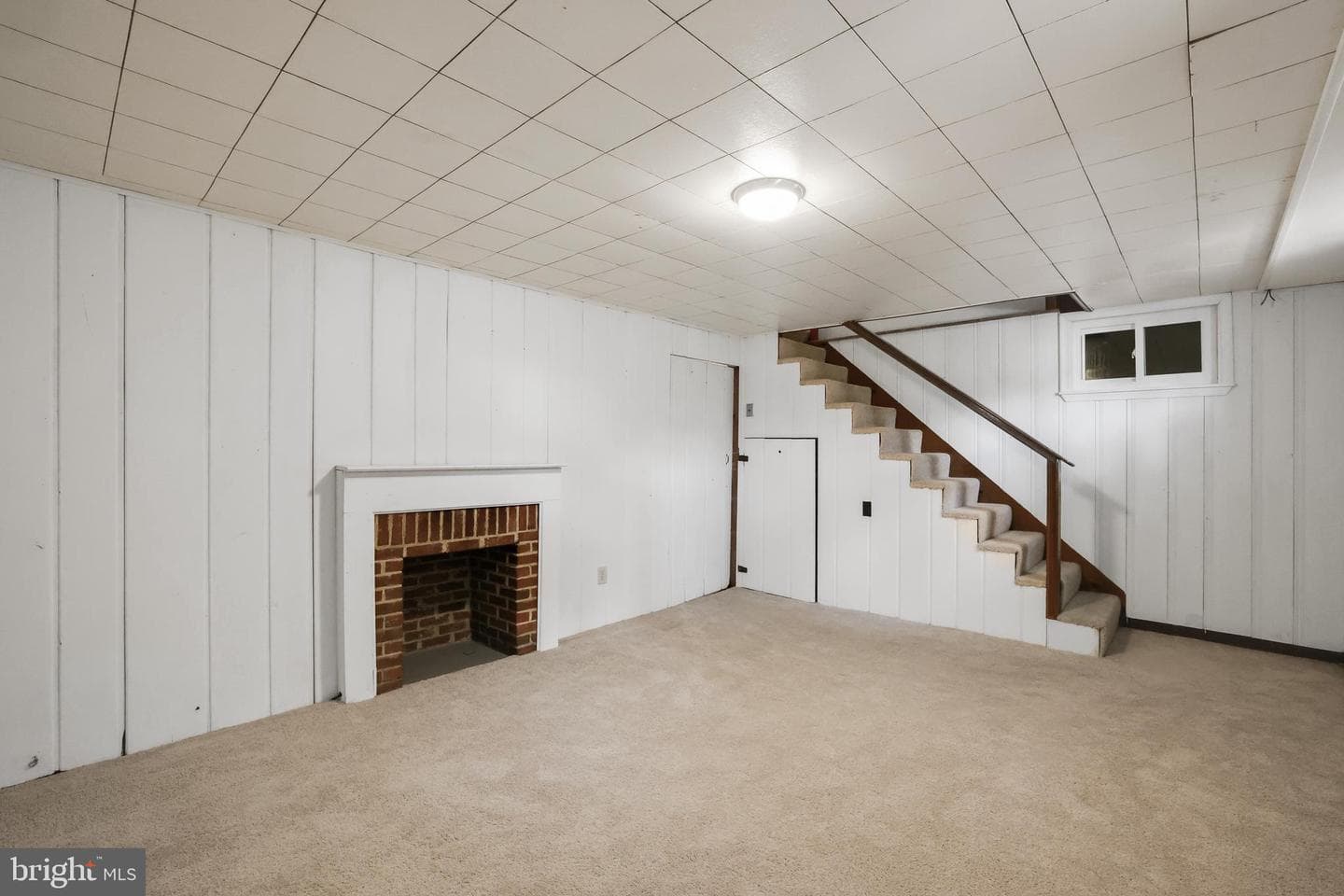 5807 Carlyle photo 55