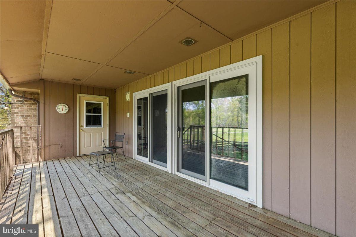 727 Gleneagles Drive photo 43