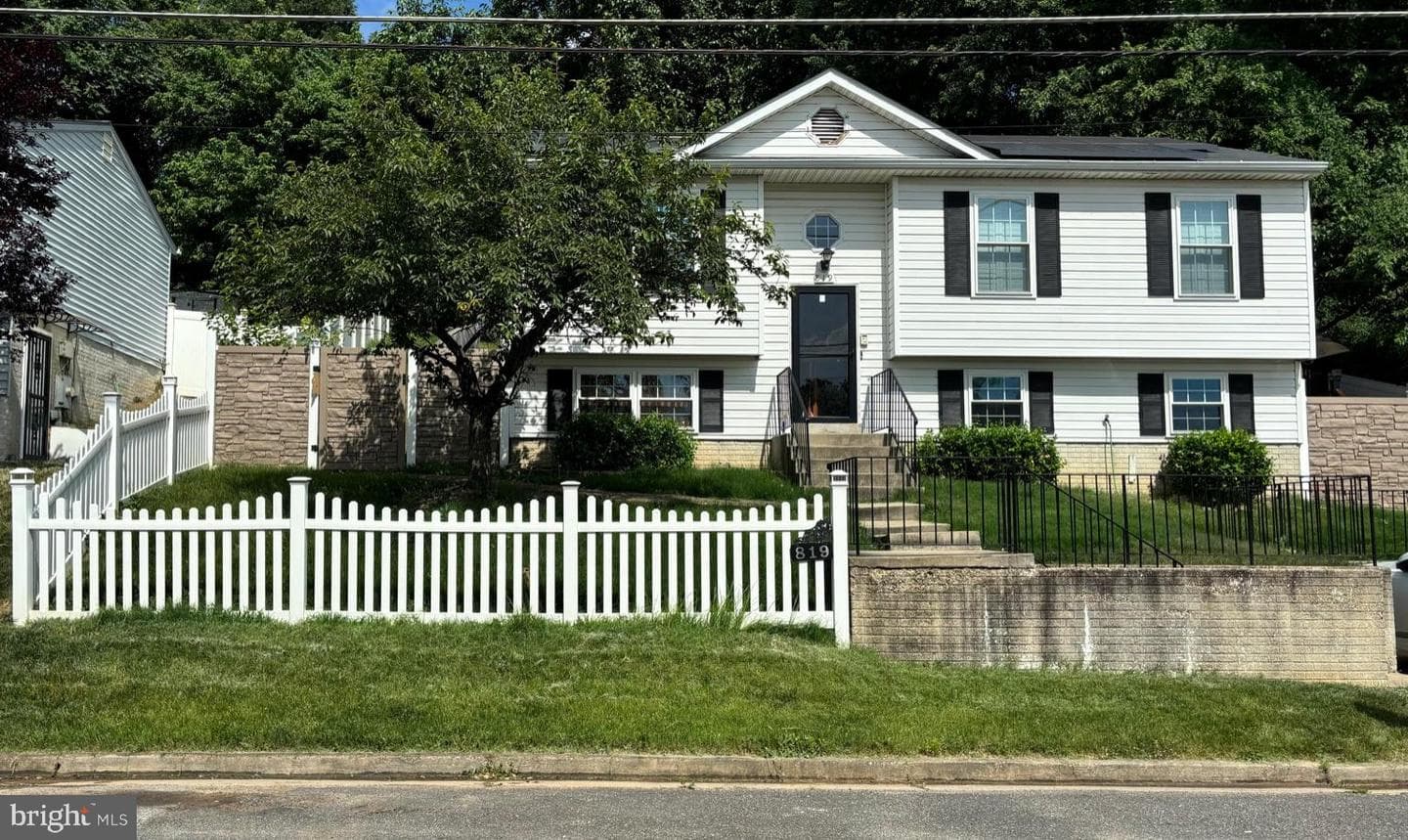 819 Balsamtree Drive, Capitol Heights