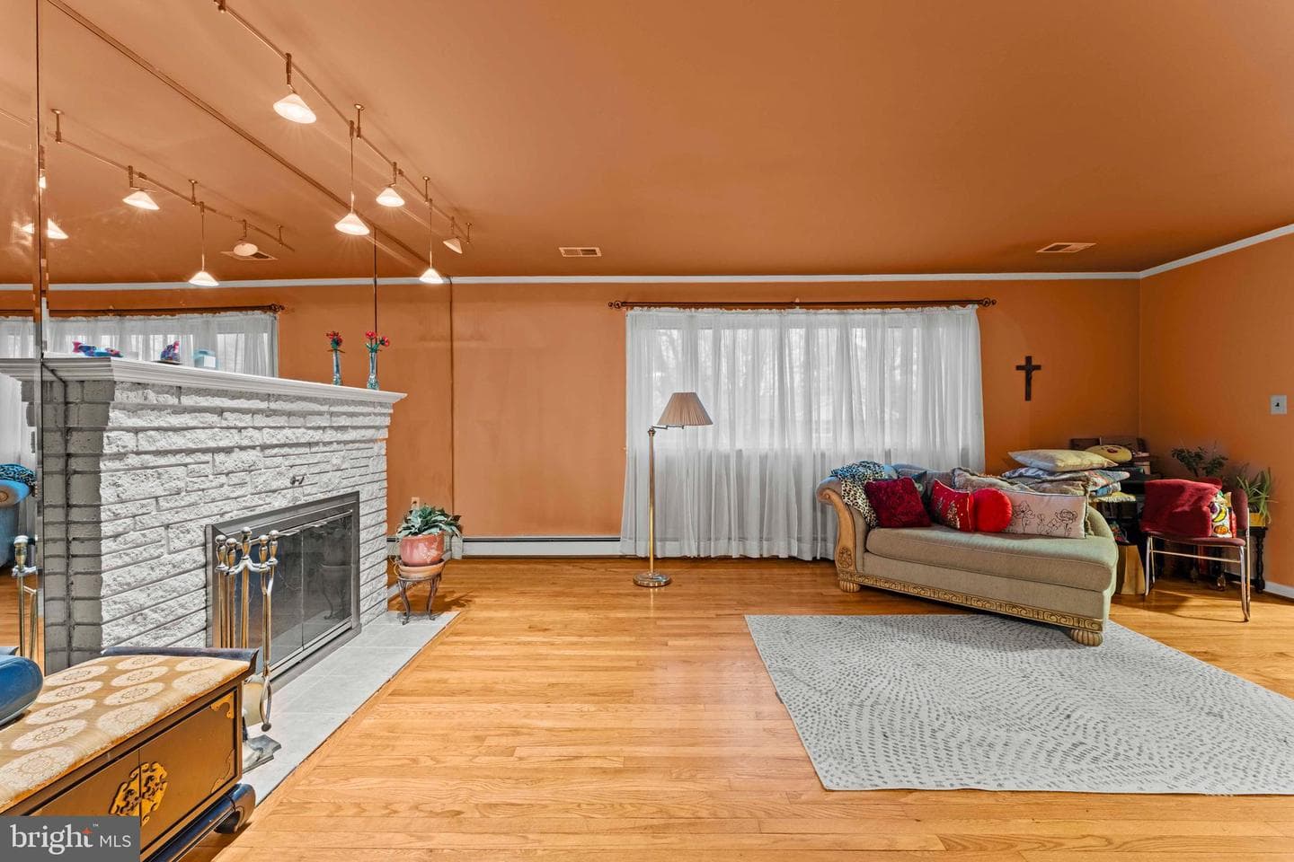 6805 Pamela Lane photo 3