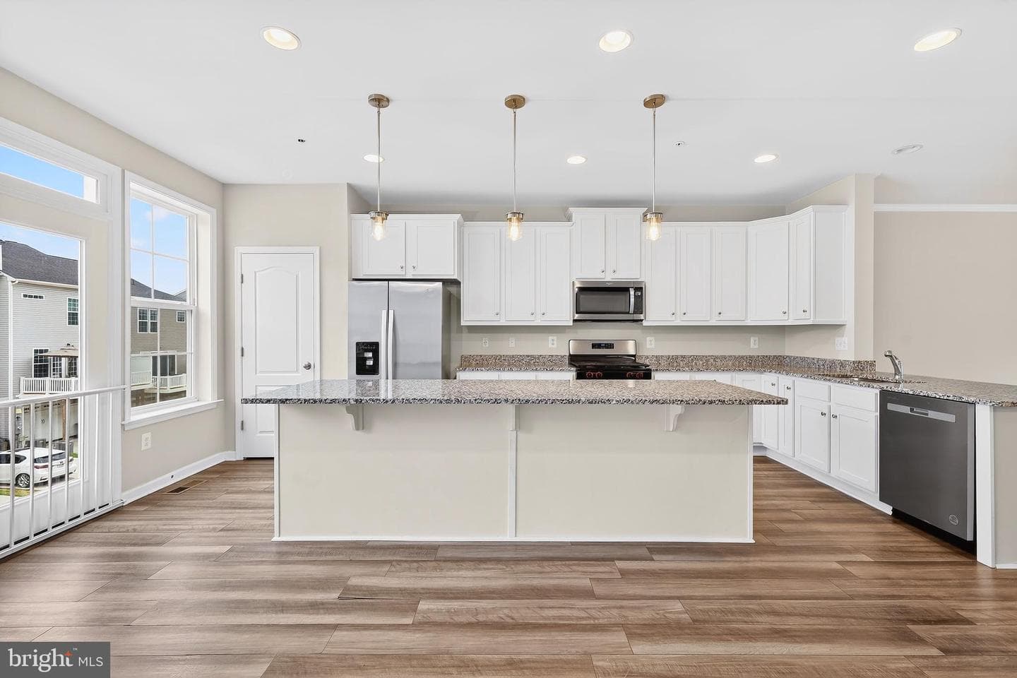 1017 Flester Lane photo 14