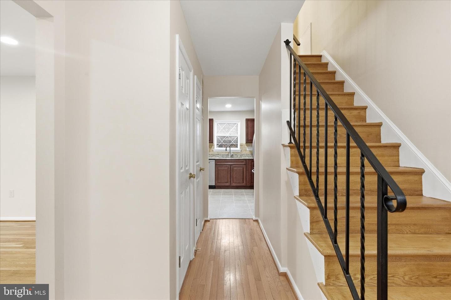 12802 Winona Drive photo 6