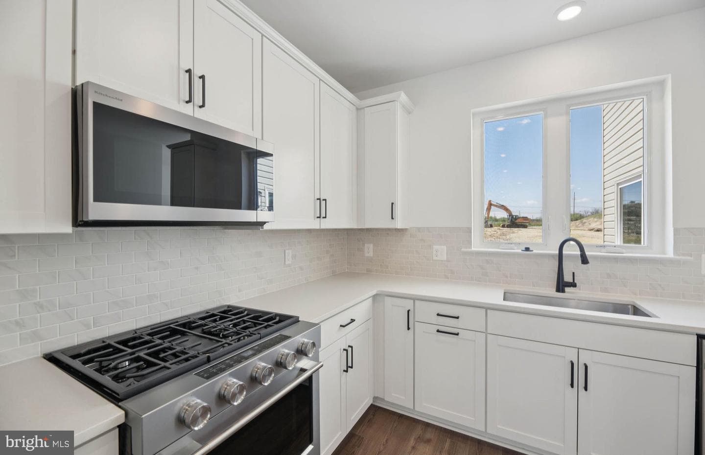 4207 Eliza Court photo 8