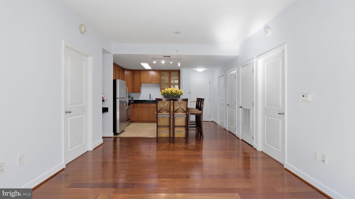 155 Potomac Psge Passage #216 photo 16