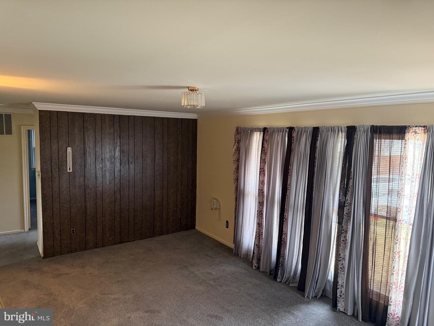 8117 Gavin Street photo 13