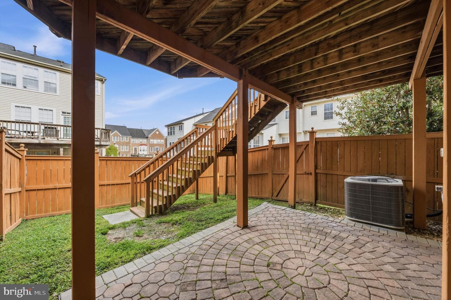 1701 Crimson Place photo 41