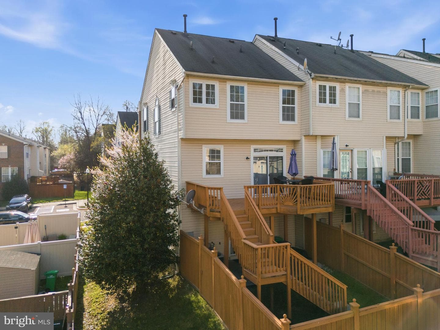1701 Crimson Place photo 50