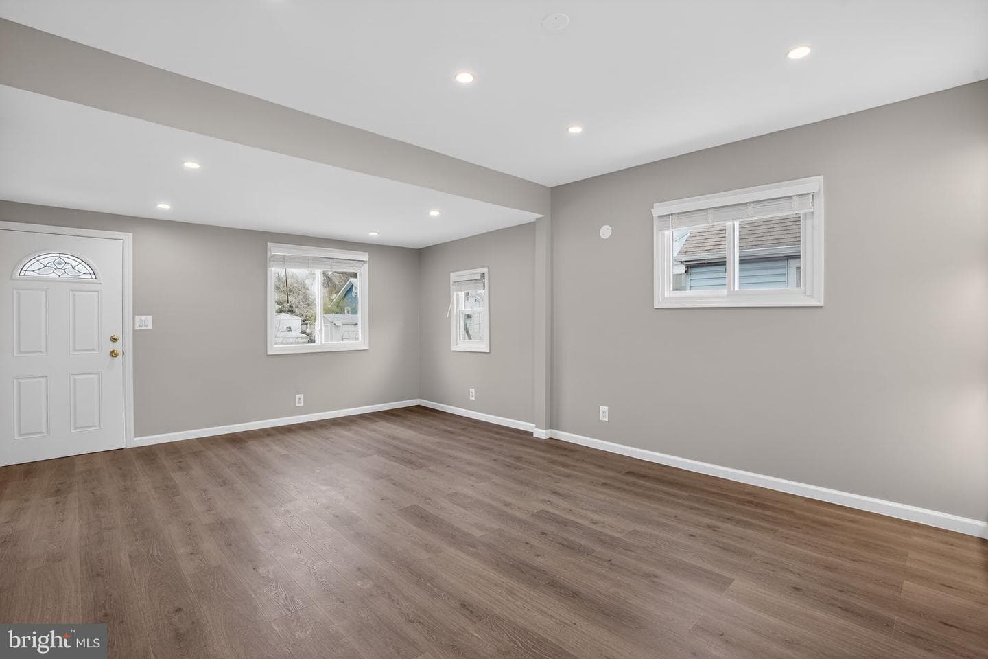 4103 Shepherd Street photo 8