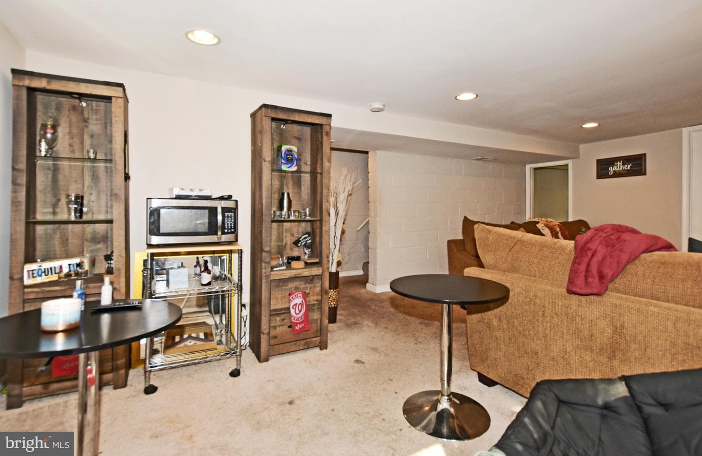 912 Irvington Street photo 25