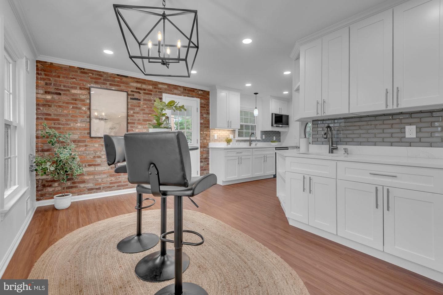 10115 Chickadee Lane photo 18