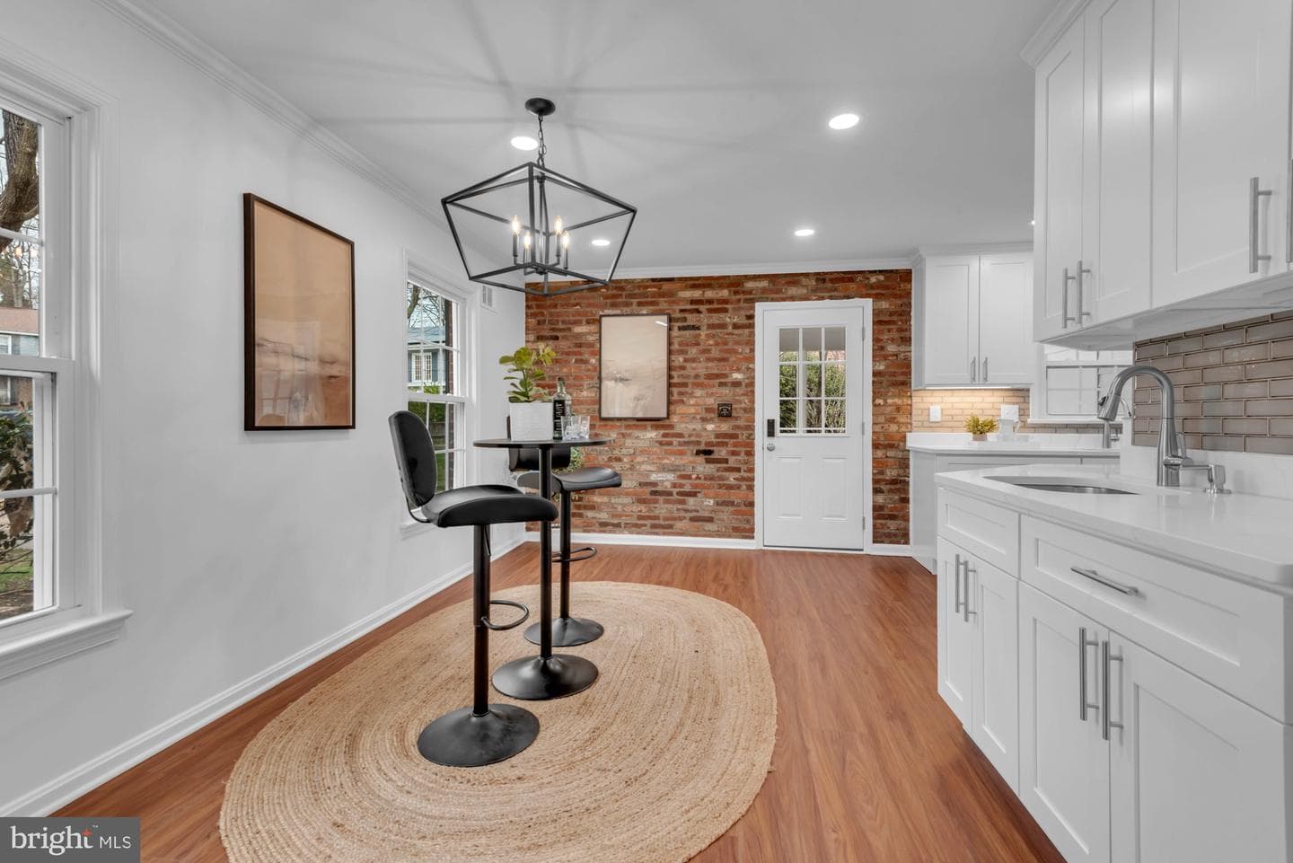 10115 Chickadee Lane photo 19