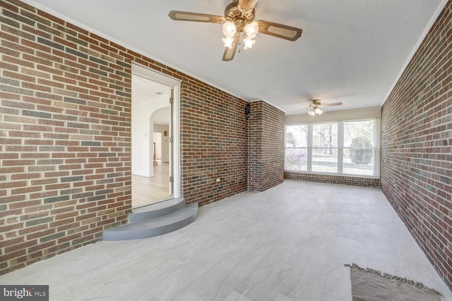3911 Commander Drive photo 11