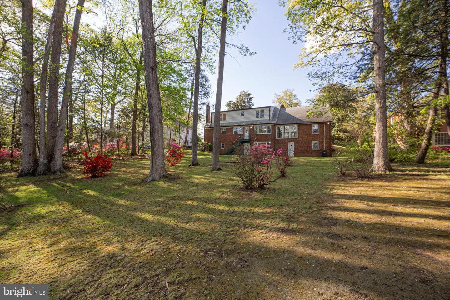 3911 Commander Drive photo 31