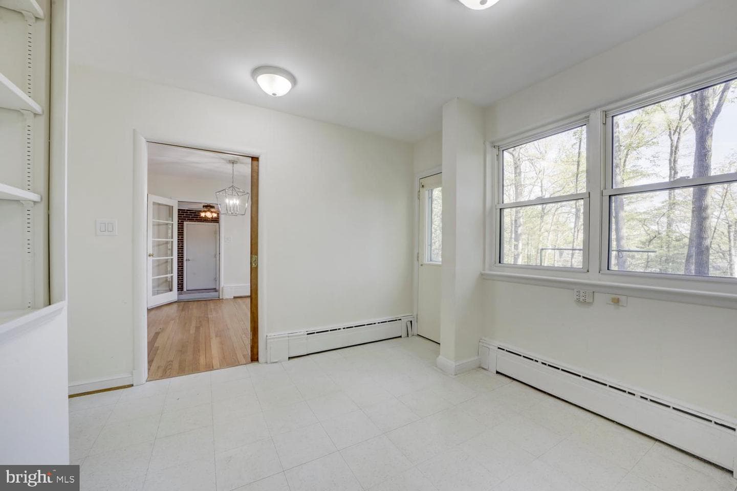 3911 Commander Drive photo 8